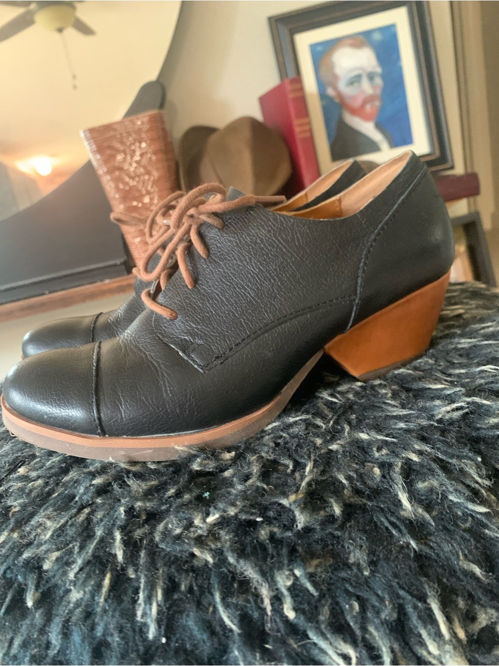 Kork-Ease Black Leather Lace-Up Heeled Oxfords with Brown Accents